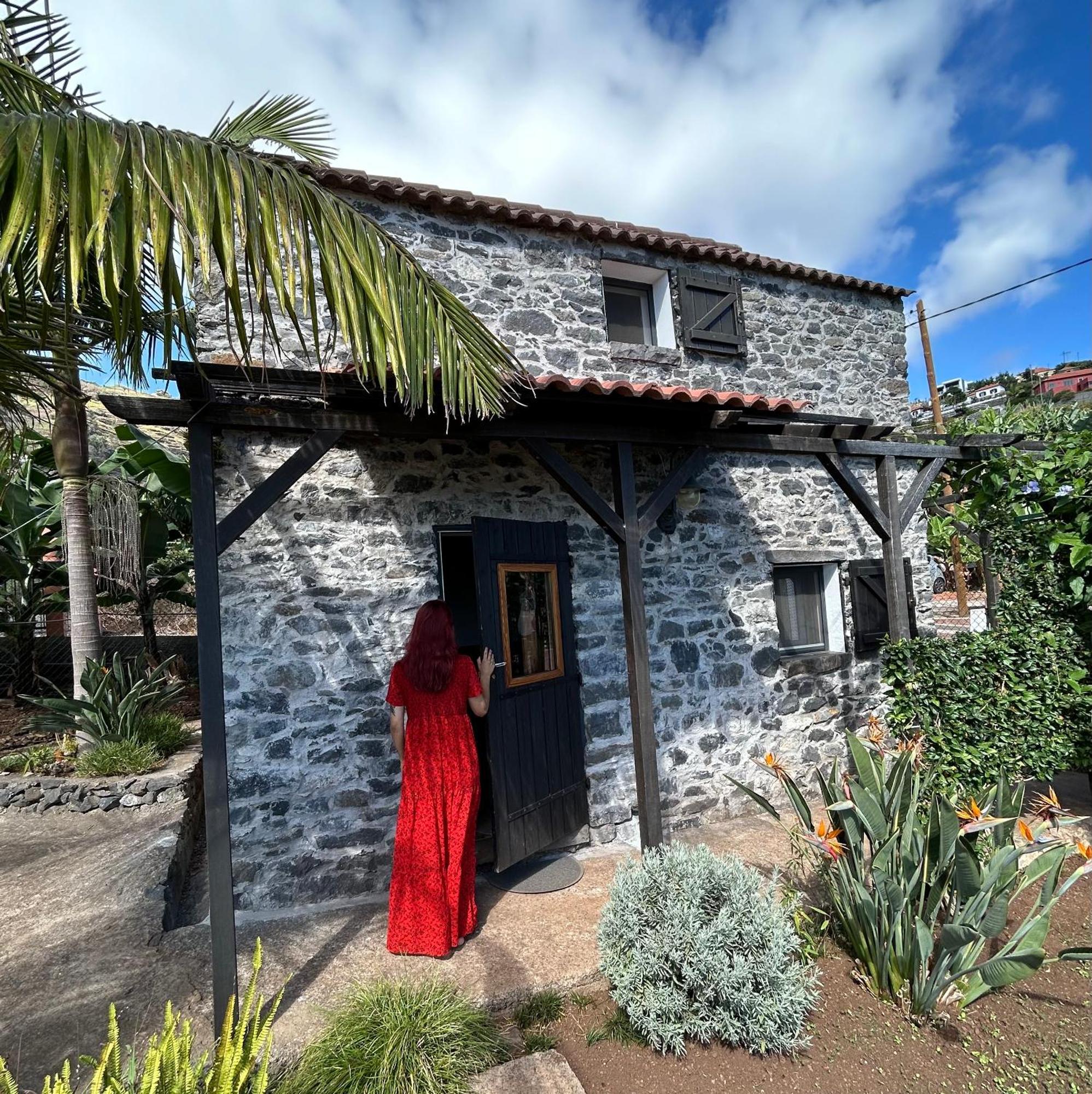 As Casinhas Da Madeira - Cosy Stone Cottage In A Subtropical Garden Arco da Calheta  Exterior foto